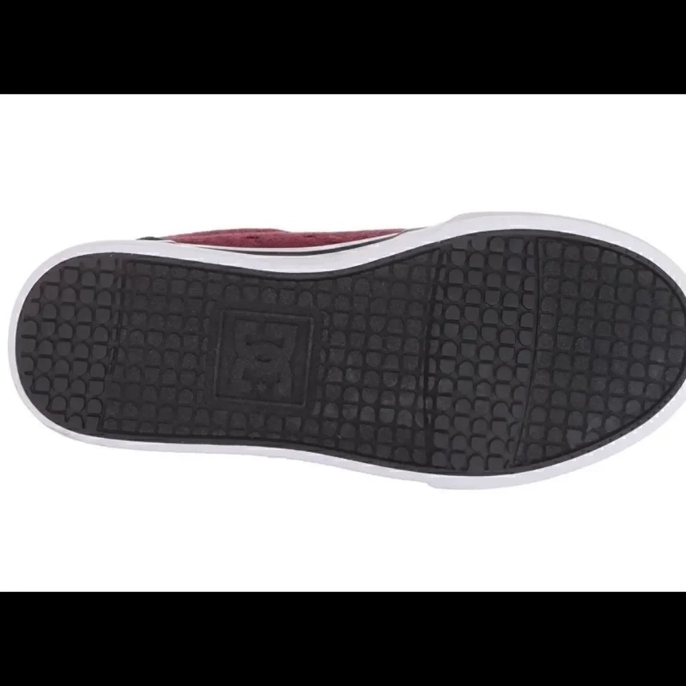 DC kid’s Anvil TX SE Sneaker